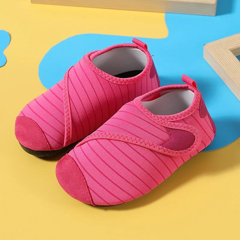 Dzieci buty na plażę chłopców  – Kids Indoor Outdoor Slippers recenzja i cena