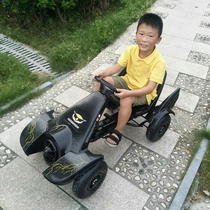 Nadmuchiwany samochód z 4 koła – Go Kart Pedal Kids recenzja i cena
