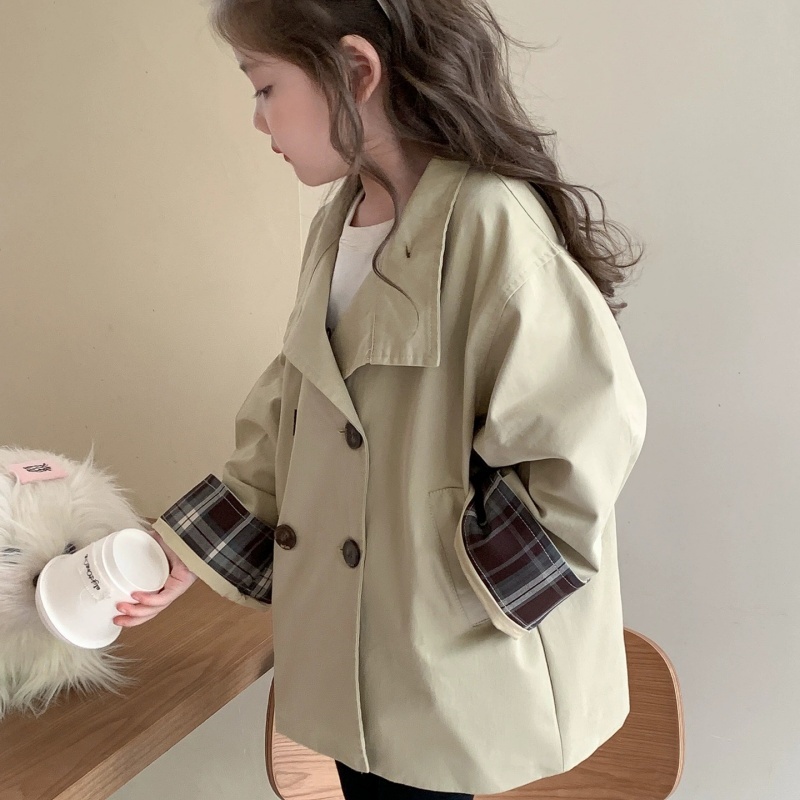Kurtka wiatrówka dla dziewczyn – Kids Outdoor Clothing recenzja i cena